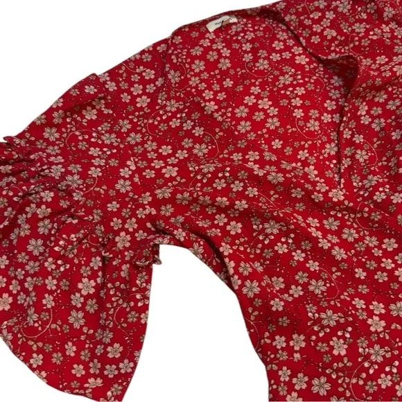 Max Studio Red Floral Ruffle Sleeve Wrap Dress - Picture 4 of 6